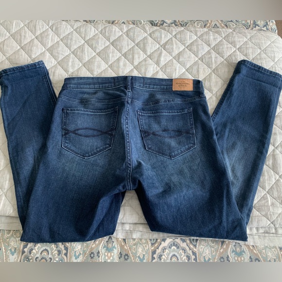 Abercrombie Skinny Jeans - Picture 9 of 9